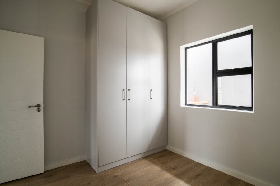 2 Bedroom Property for Sale in Athlone Western Cape